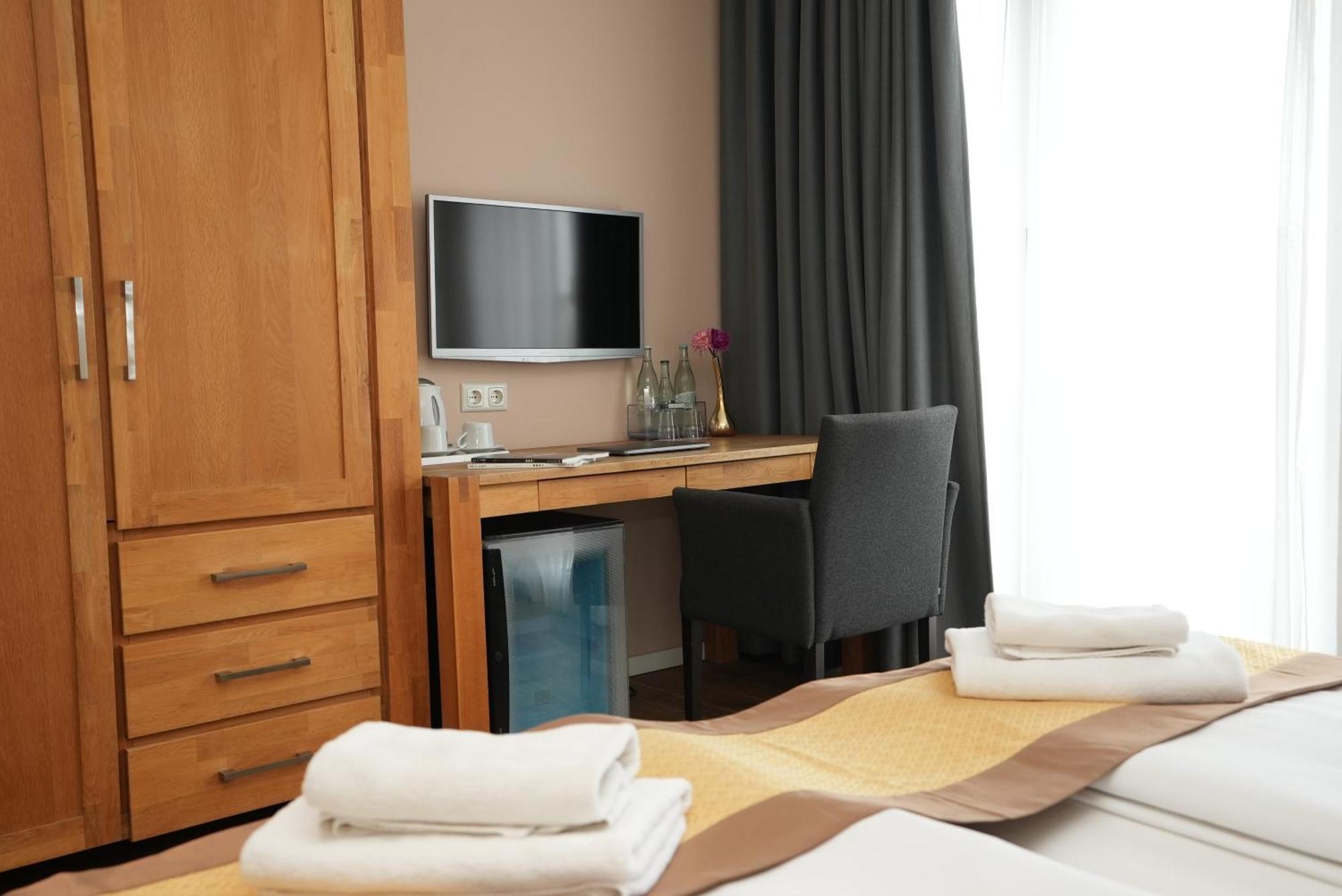 Hotel Attache An Der Messe Φραγκφούρτη Εξωτερικό φωτογραφία