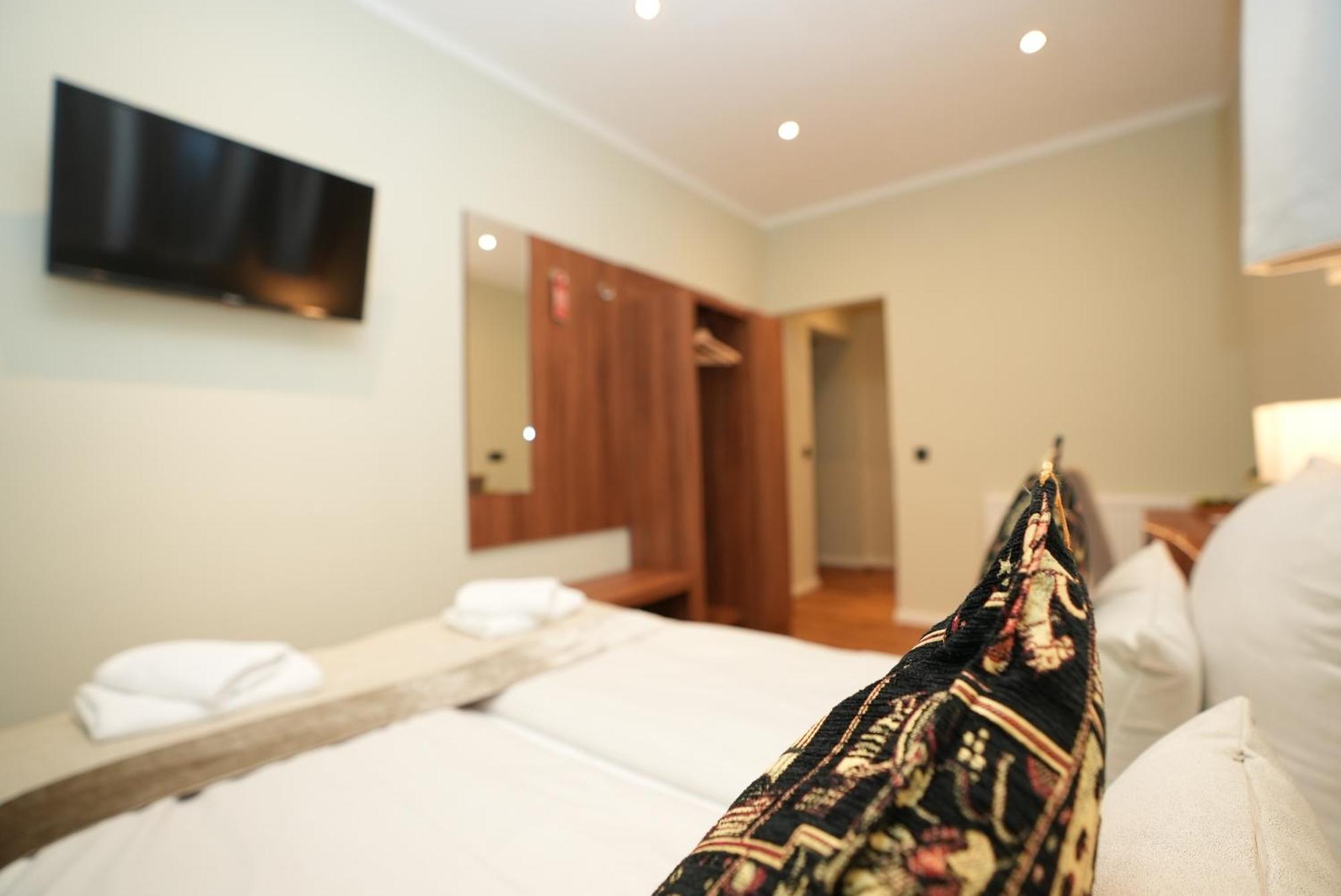 Hotel Attache An Der Messe Φραγκφούρτη Εξωτερικό φωτογραφία
