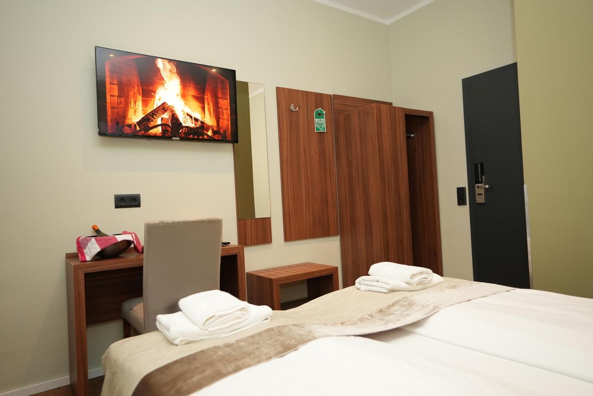 Hotel Attache An Der Messe Φραγκφούρτη Εξωτερικό φωτογραφία