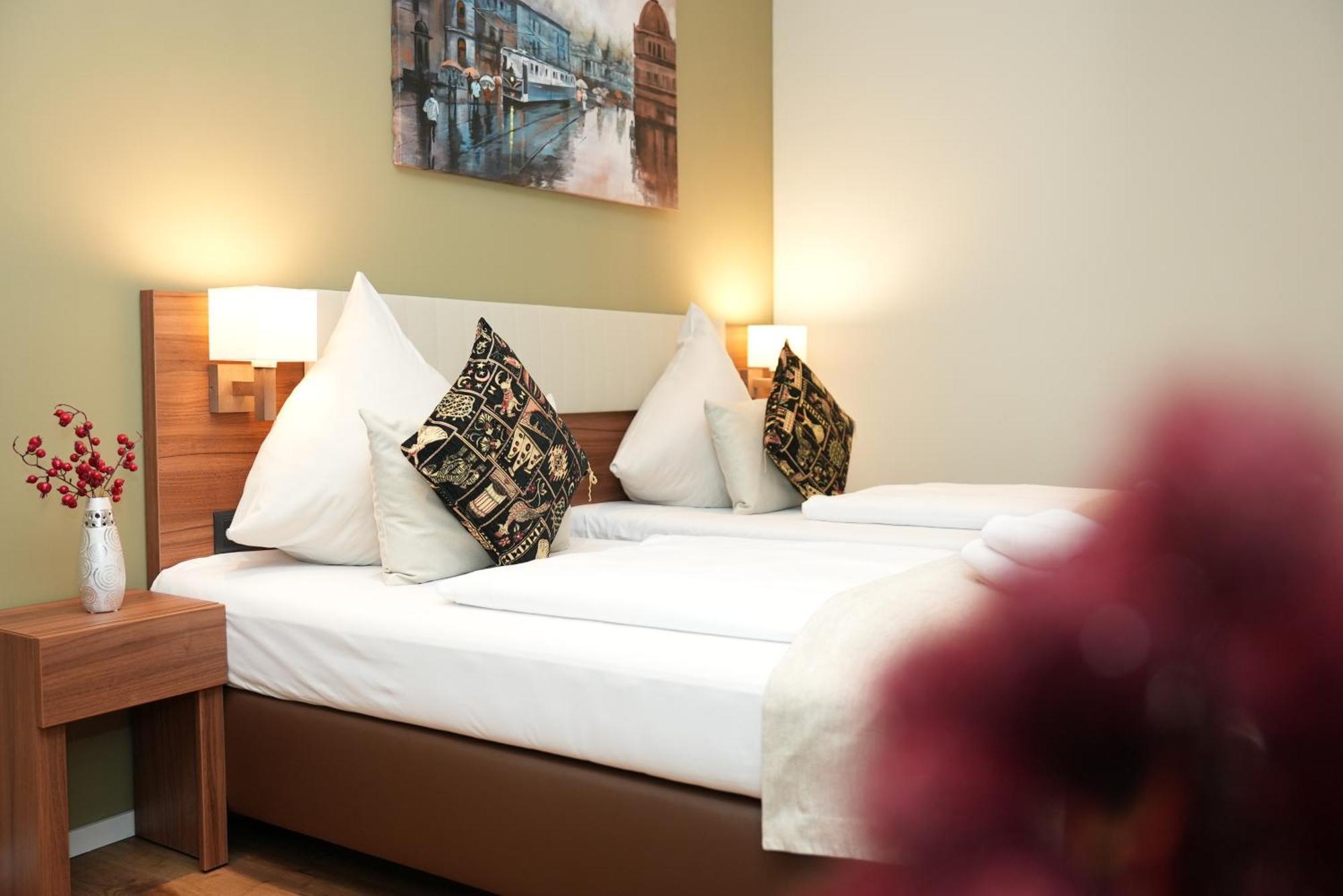 Hotel Attache An Der Messe Φραγκφούρτη Εξωτερικό φωτογραφία
